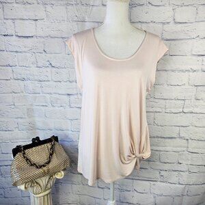 NWT Lysse Size Large Pink Cora Twist Front Cap Sleeve Tee Shirt Top Stretch